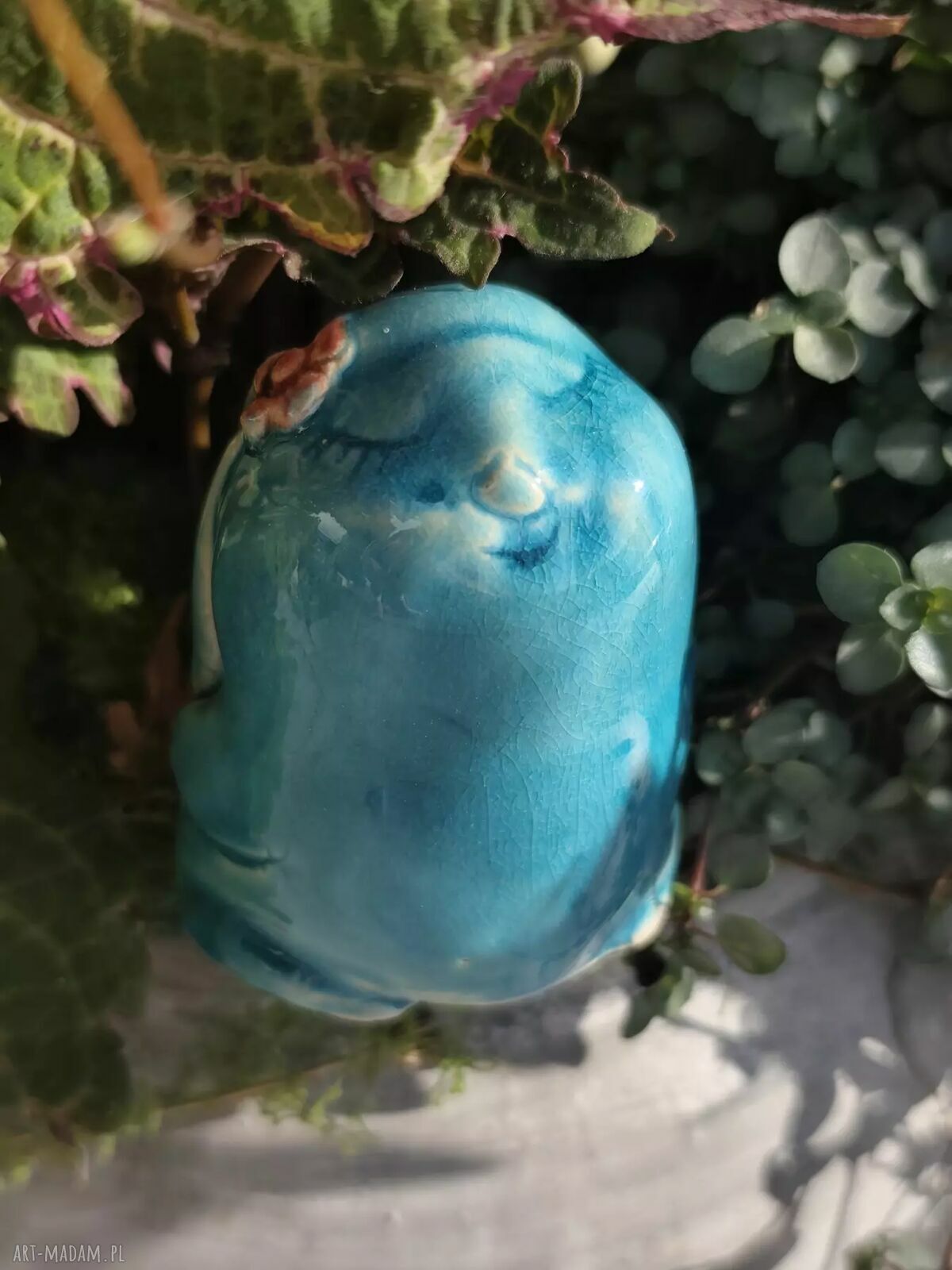 Turkusowy zając ceramiczny - wyjątkowa figurka handmade do domu i ogrodu