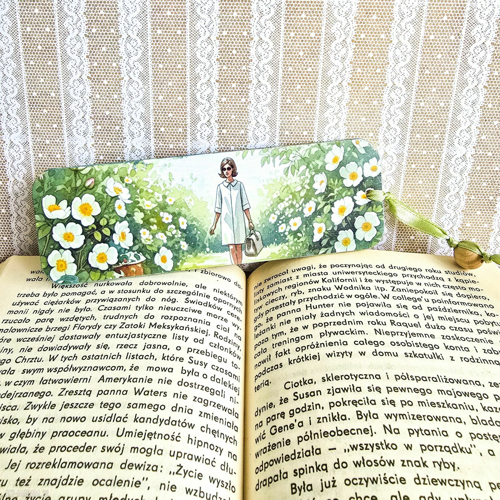 Zakładka do książki - Cudowne lata 70-te drewniana, decoupage