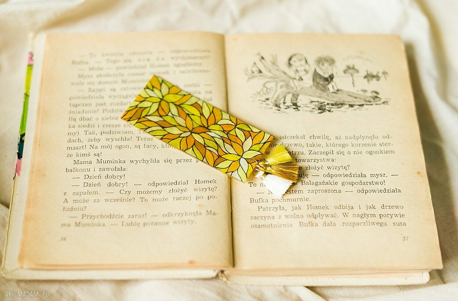 Zakładka do książki z chwostami - ręcznie rysowana handmade