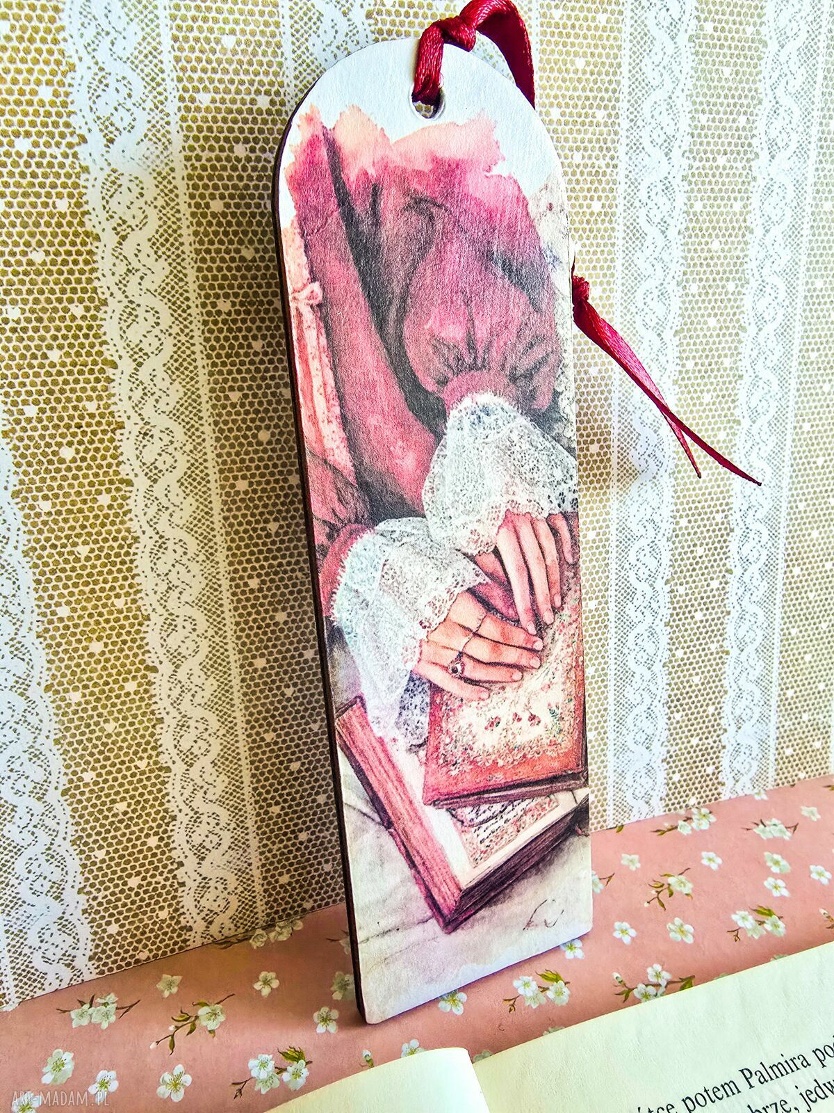 Zakładka do książki - Zaczytana kawoszka (drewno, decoupage)