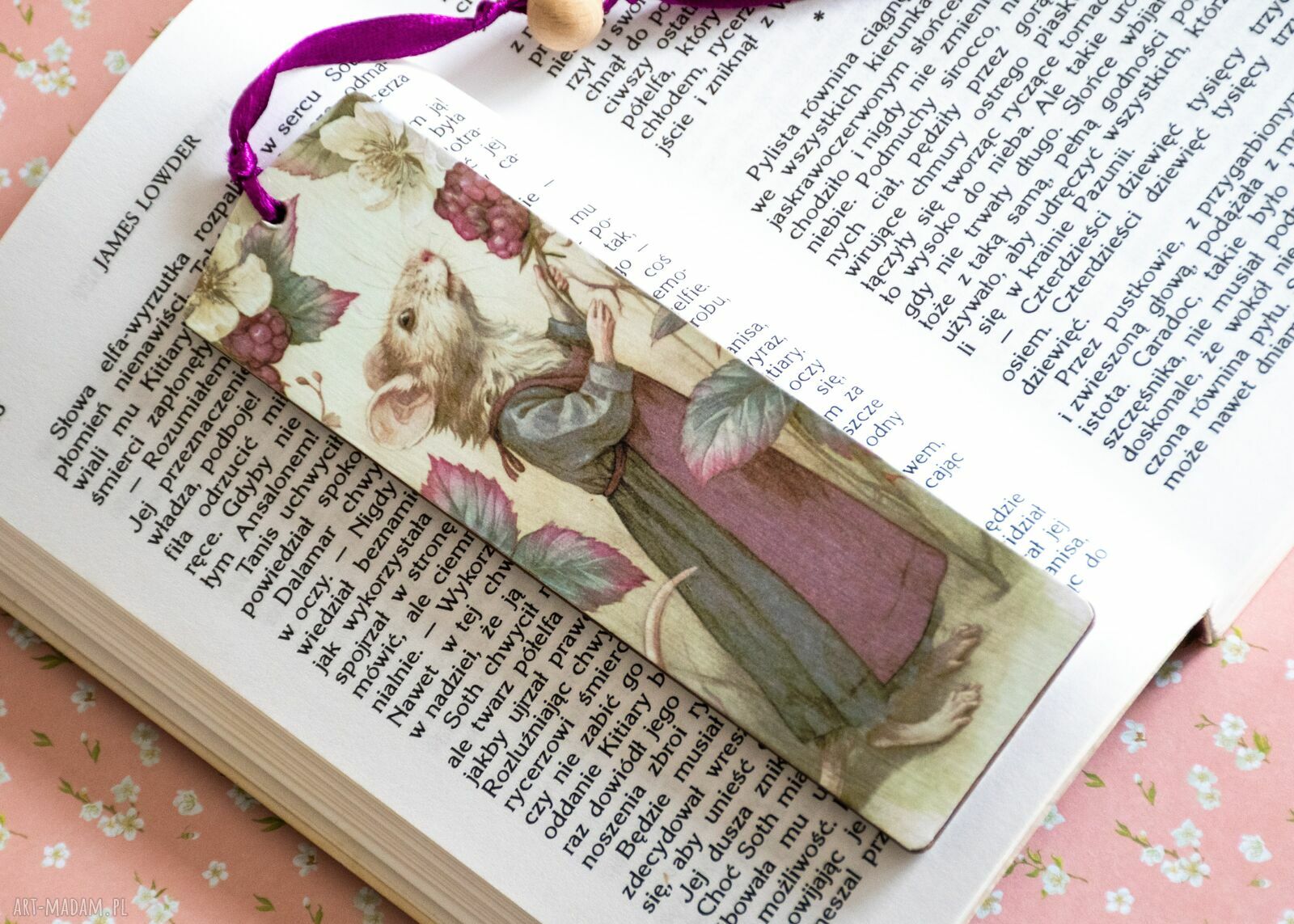 Drewniana zakładka do książki - Myszka w jeżynach (ręcznie robiona)