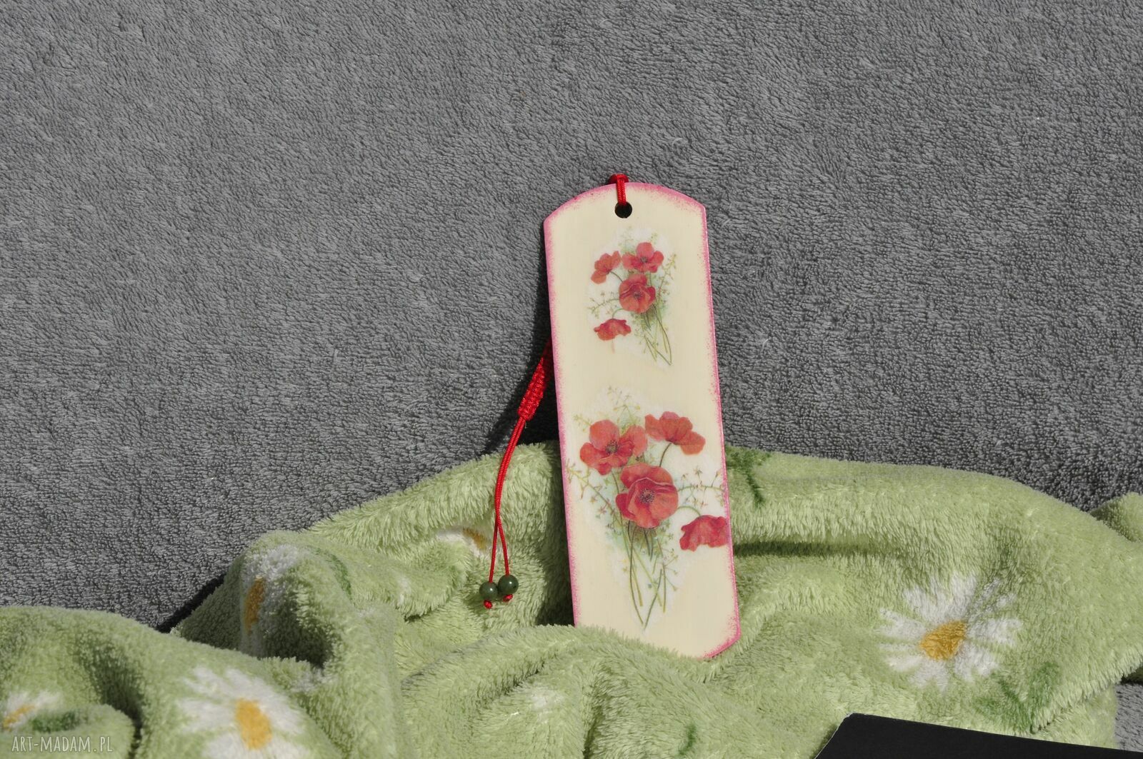 Ręcznie robiona zakładka do książki - decoupage, drewno i jadeit