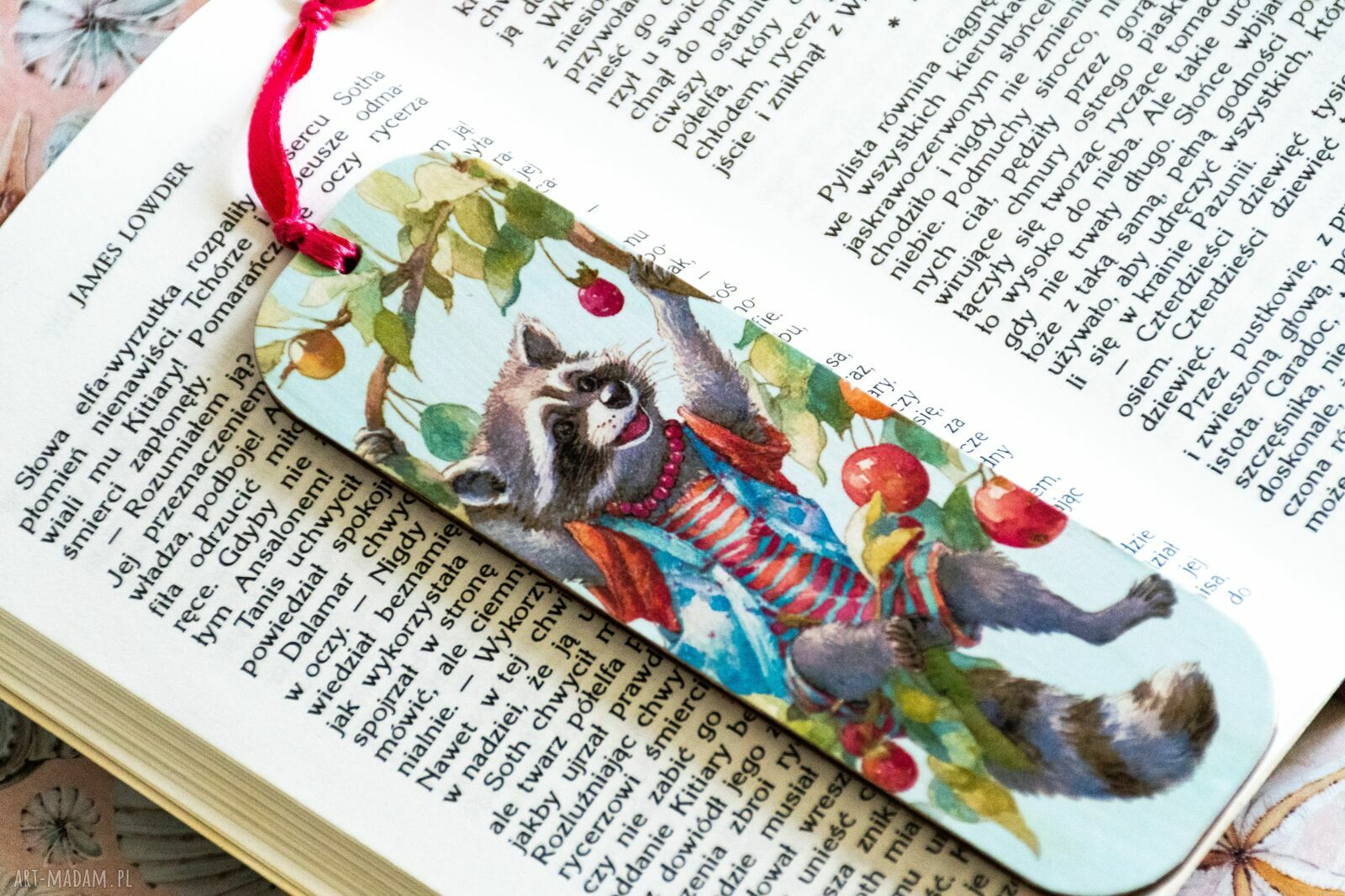 Zakładka do książki „Wielka przygoda” - drewniana, ręcznie robiona
