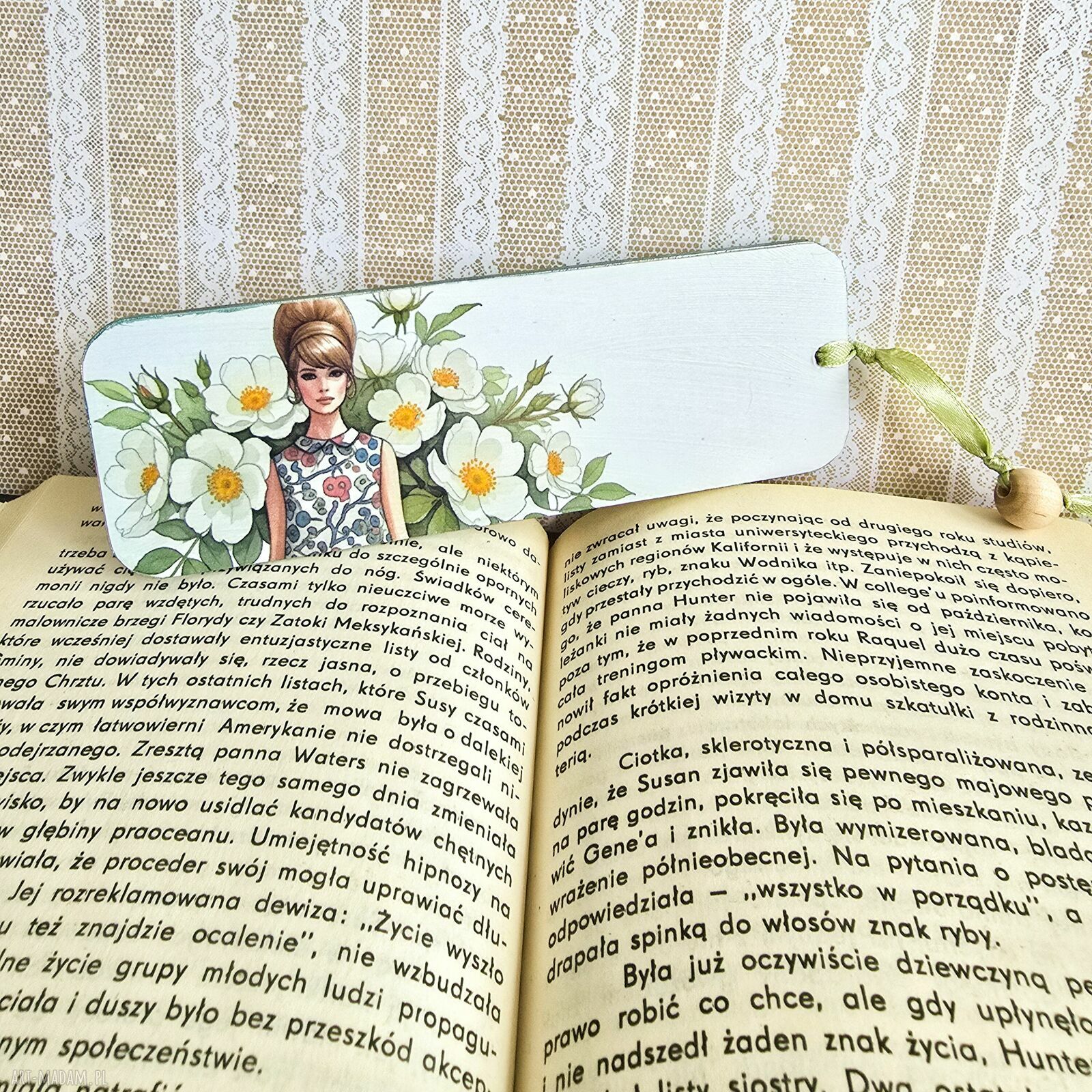 Zakładka do książki - Cudowne lata 70-te (drewniana, decoupage)