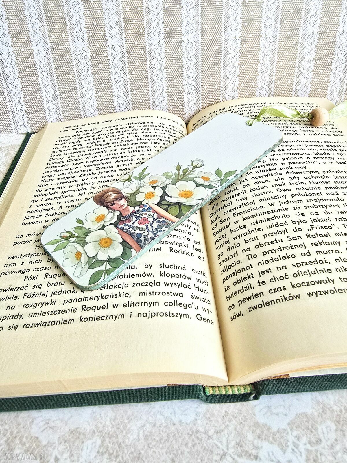 Zakładka do książki - Cudowne lata 70-te (drewniana, decoupage)