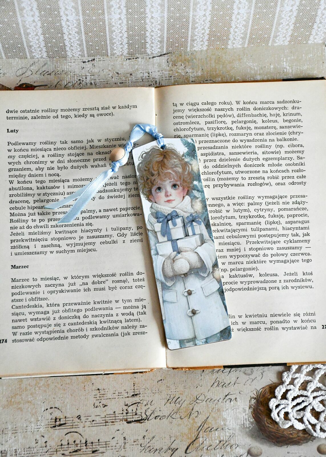 Zakładka do książki Cudowne święta - ręcznie robiona z drewna