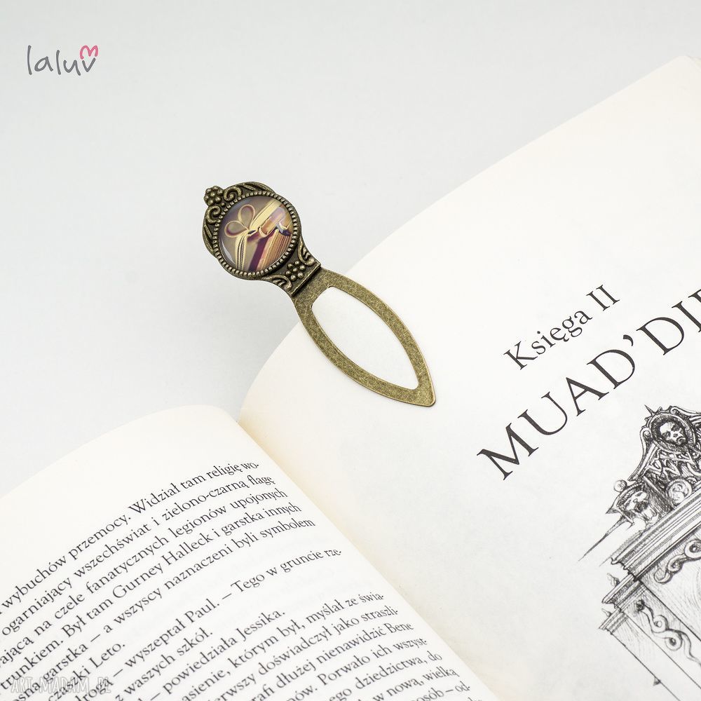 Zakładka do książki LOVE BOOKS ręcznie robiona z grafikiem pod wypukłym szkiełkiem
