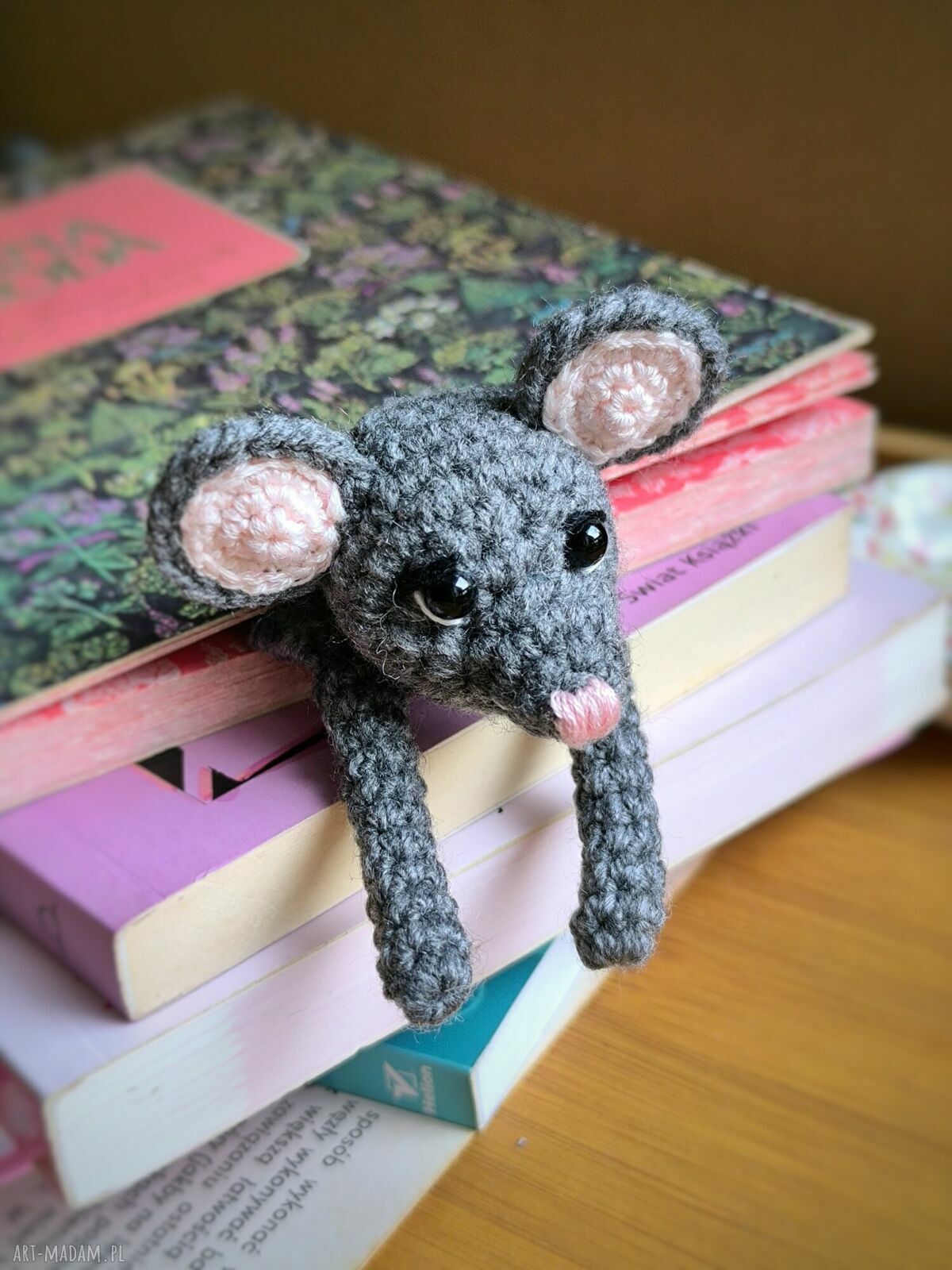 Zakładka do książki Myszka Moremi Dolls - na szydełku