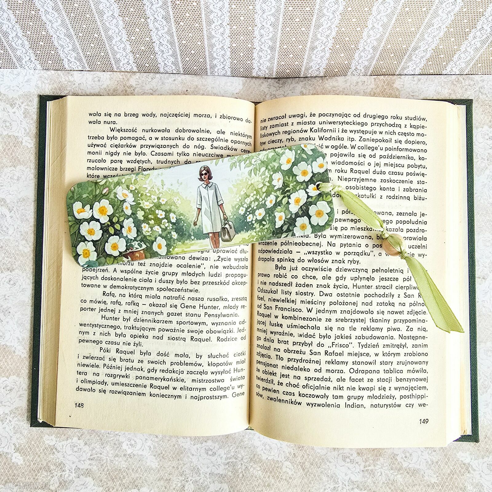 Zakładka do książki - Cudowne lata 70-te (drewniana, decoupage)