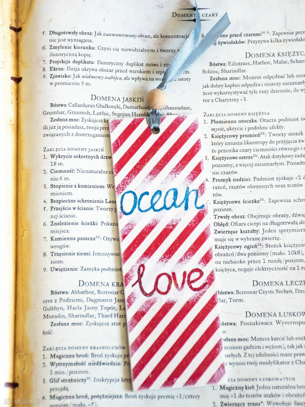 Zakładka do książki „Zabierz mnie nad ocean” - drewniana, ręcznie robiona