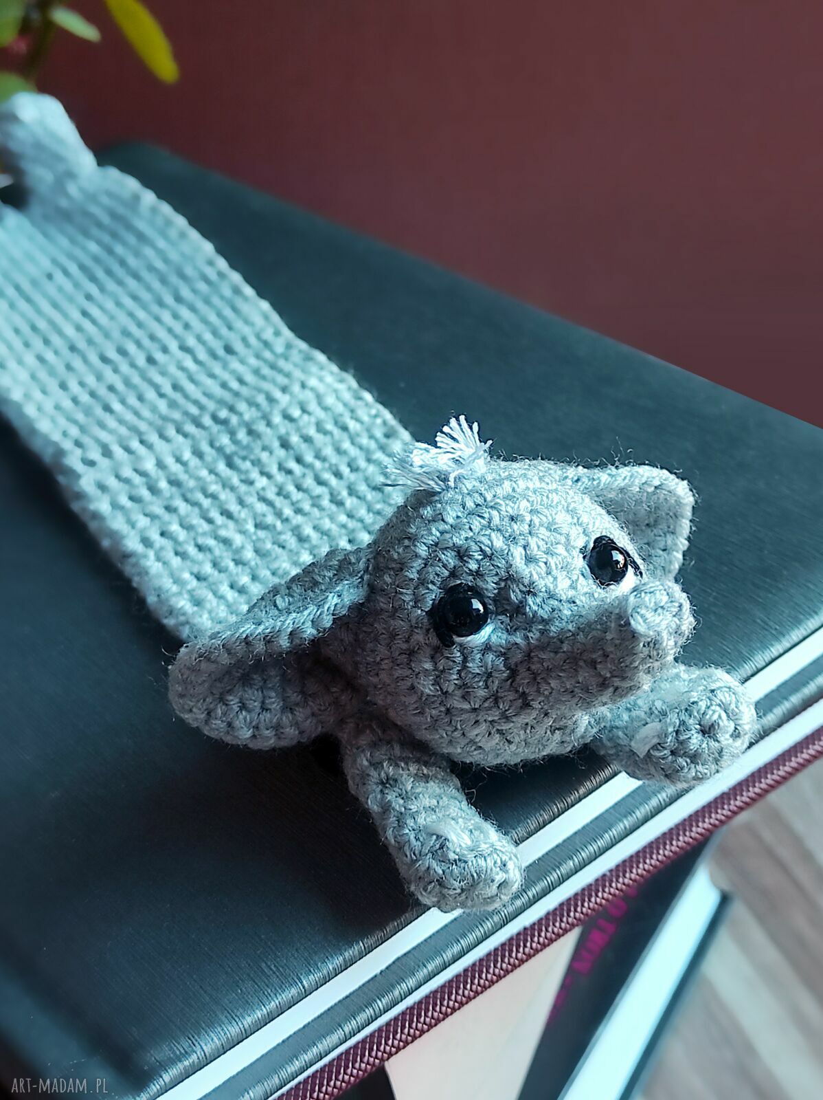 Zakładka do książki SŁONIK - ręcznie robiony szary słoń Moremi Dolls