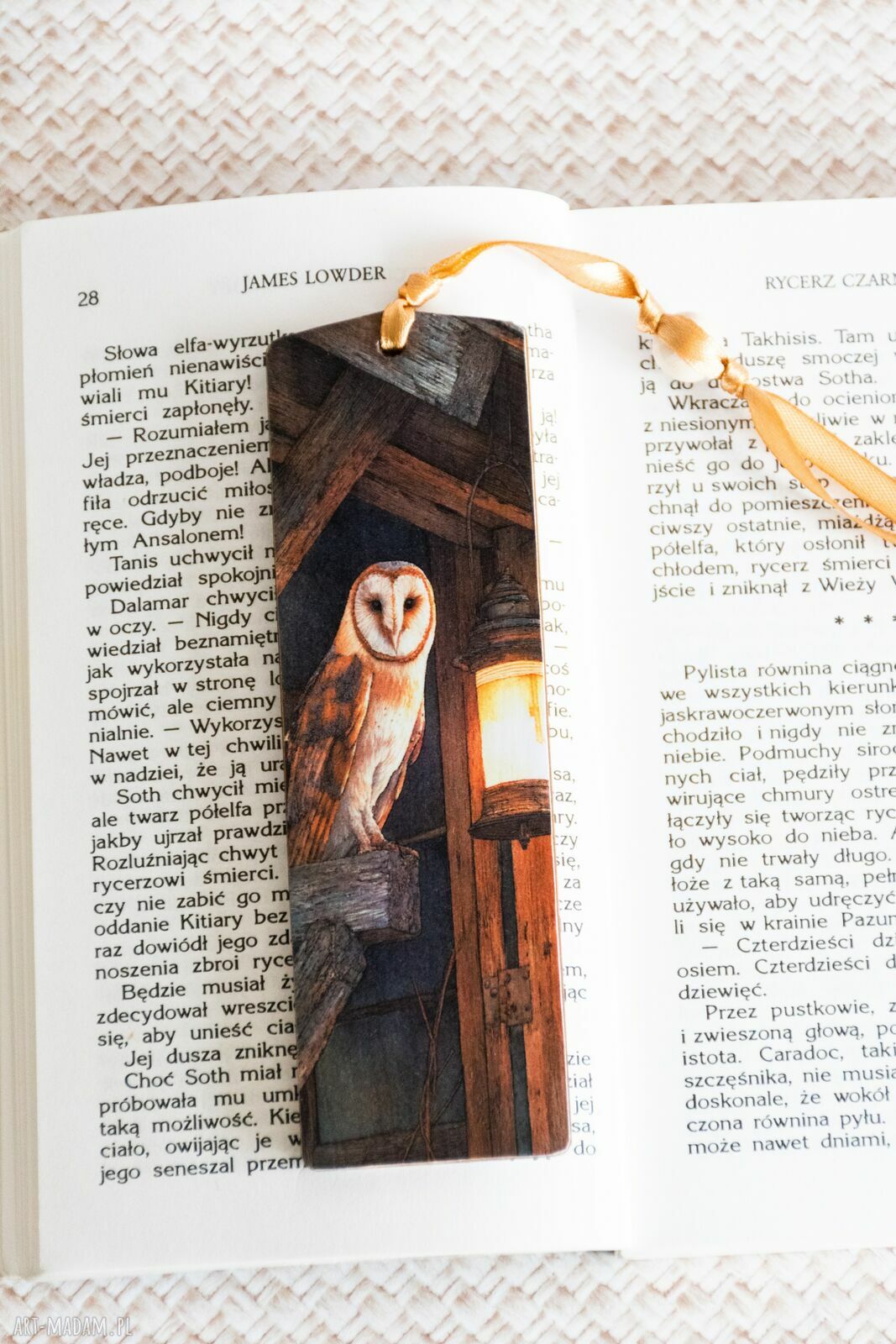 Drewniana zakładka do książki z kocią czarownicą