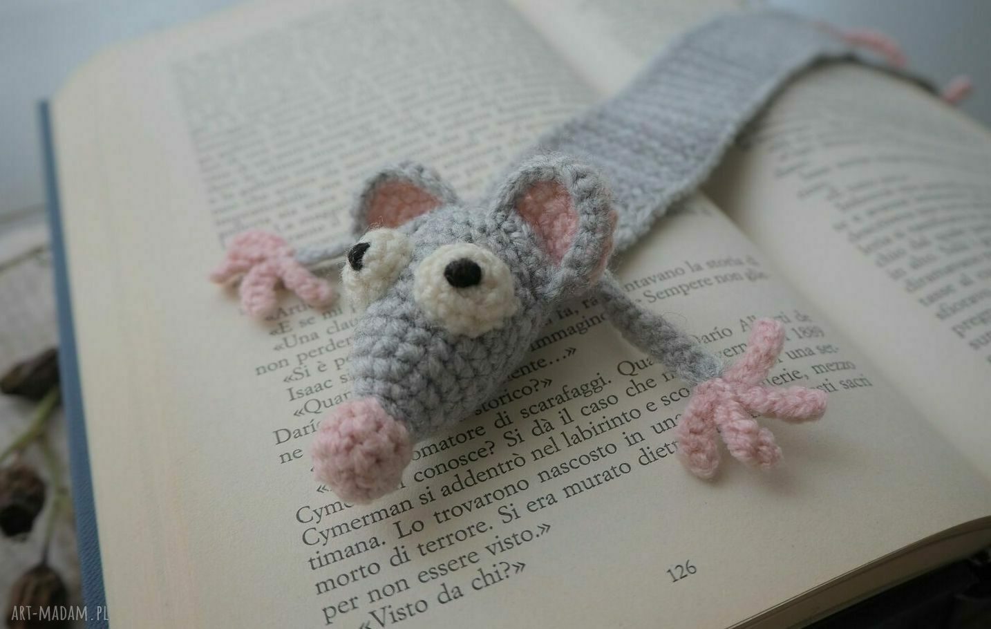 Zakładka do książki Szczurek dla dziecka - handmade na szydełku