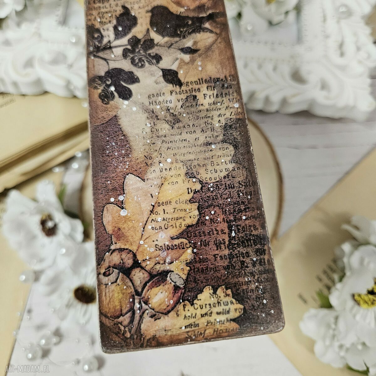 Zakładka jesienna decoupage ręcznie malowana z cienkiej sklejki (15x5 cm) w art Madam.pl