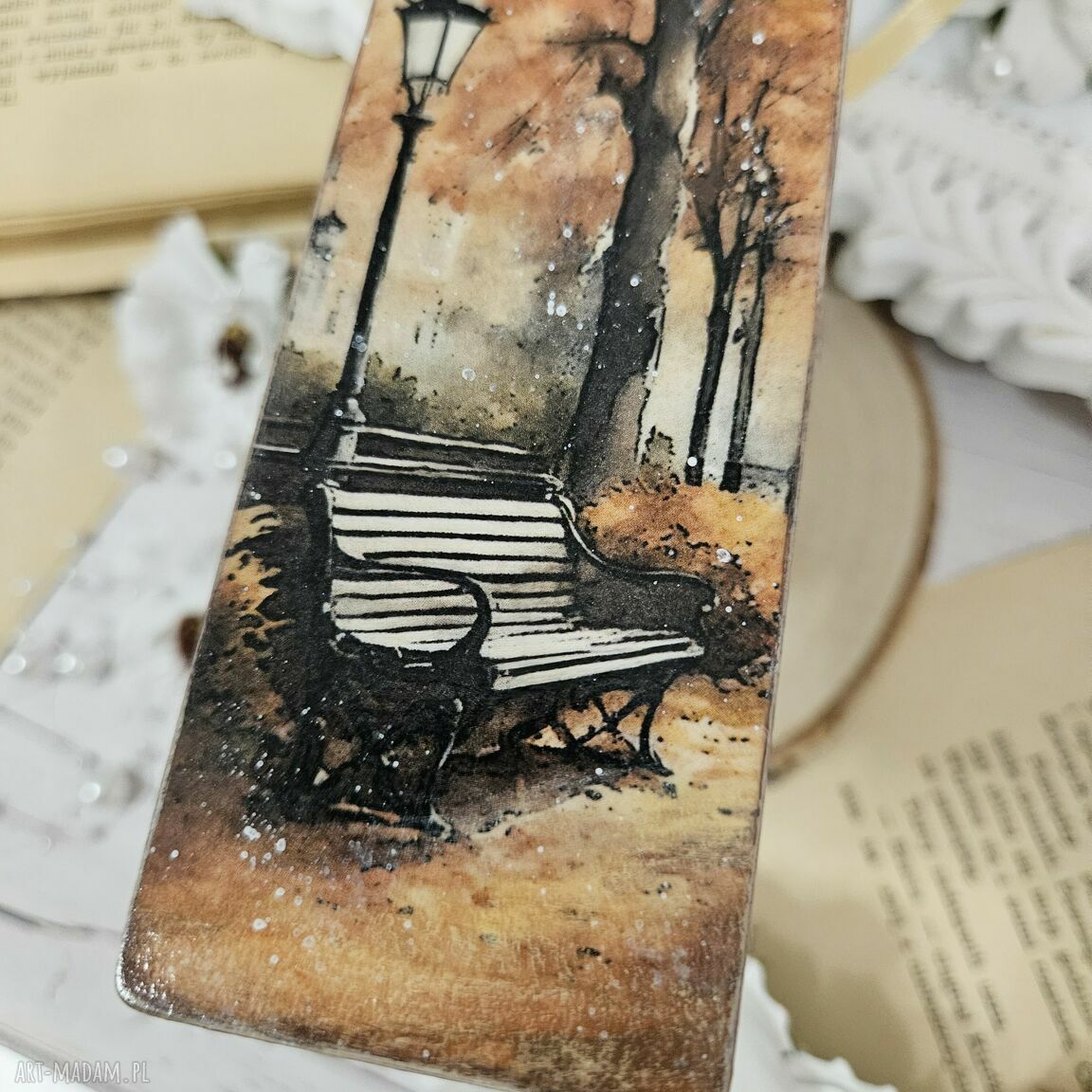 Zakładka jesienna do książki - decoupage na cienkiej sklejce