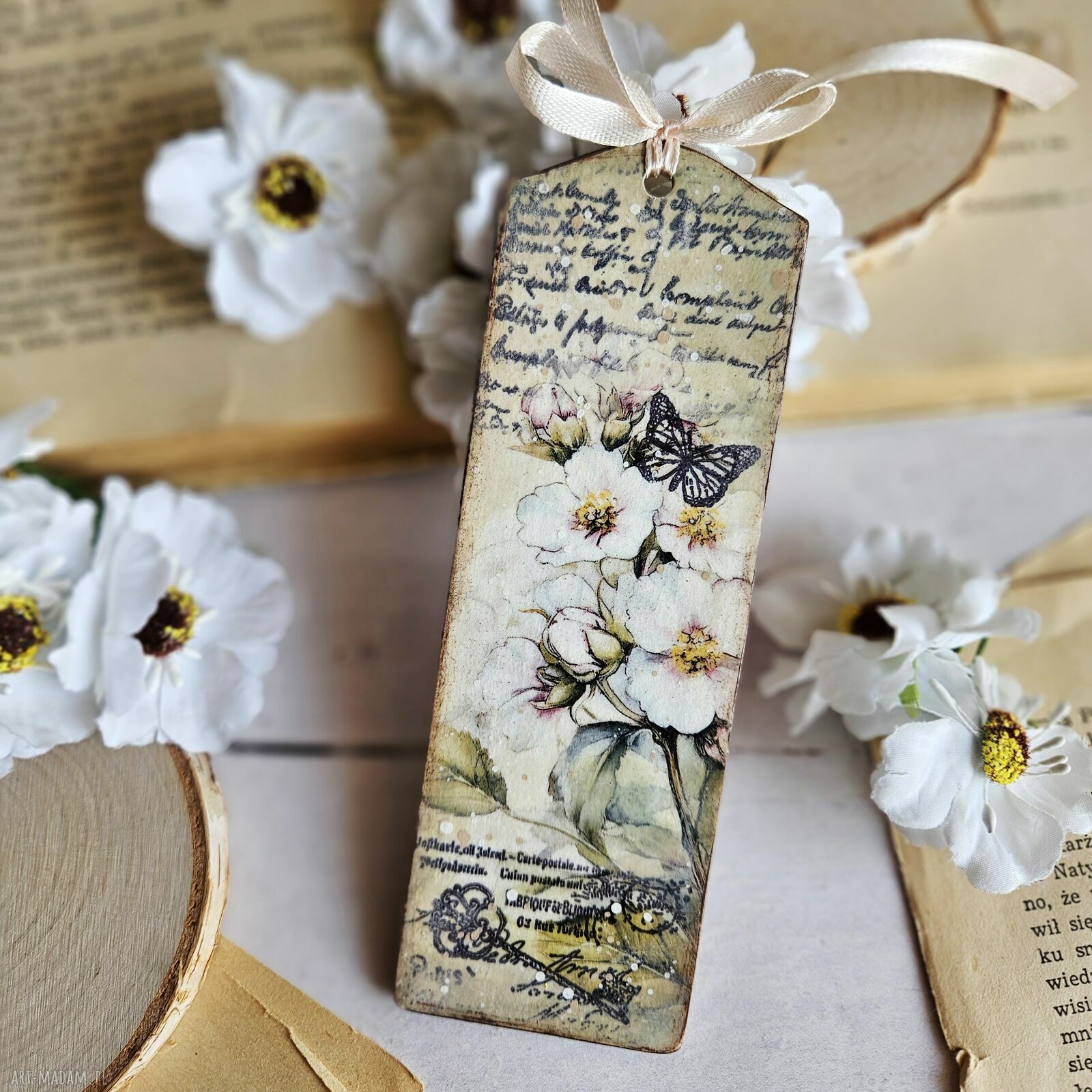 Zakładka kwiatowa decoupage wiosna motyl ręcznie robiona 15x5 cm
