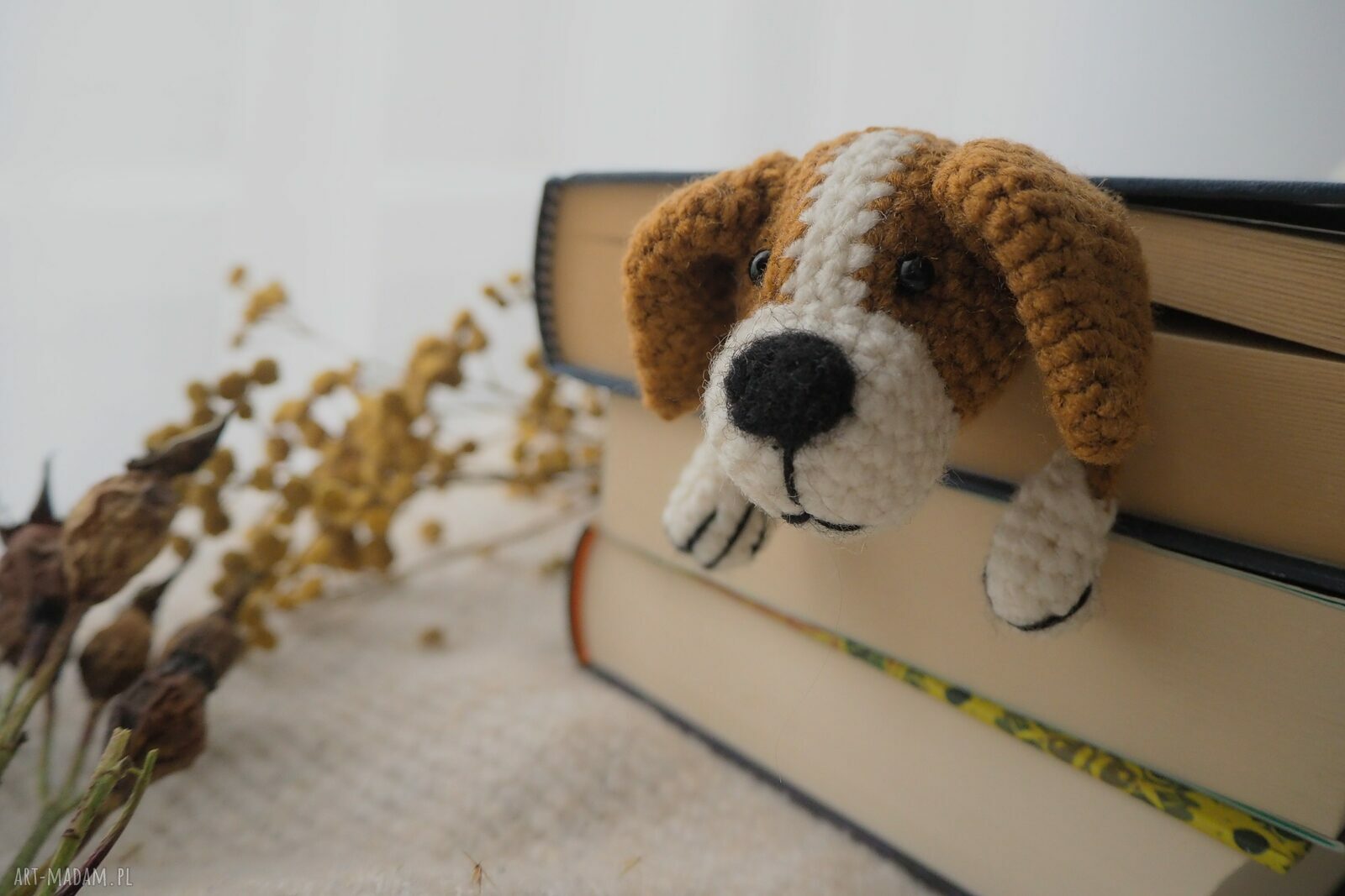 Zakładka REKSIO - Jack Russell terrier - ręcznie szydełkowana