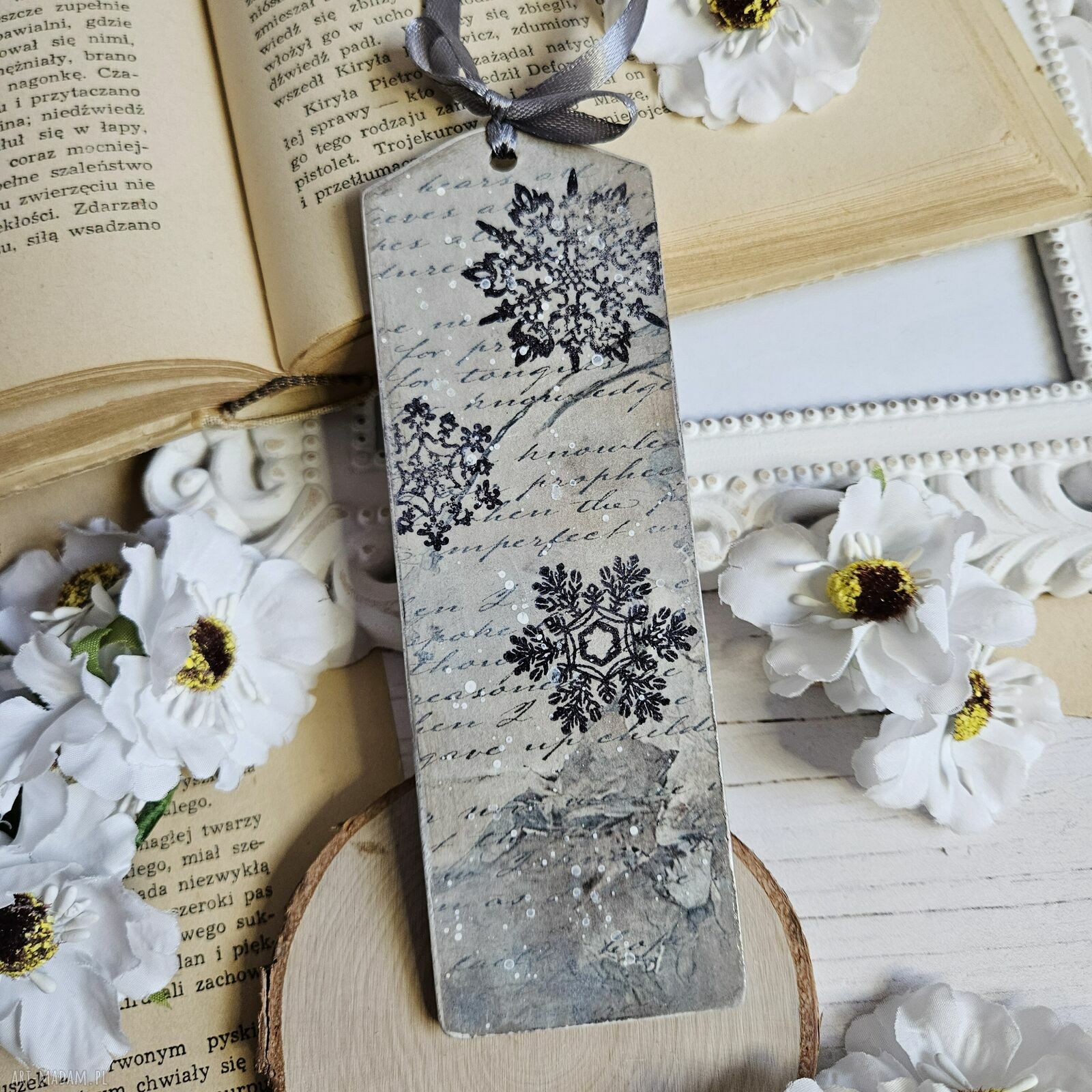 pomysł na upominki na święta: Zakładka świąteczna vintage z decoupage Boże Narodzenie