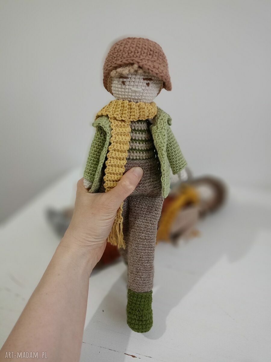 Zamówienie indywidualne: szydełkowa lalka handmade na prezent dla dziecka