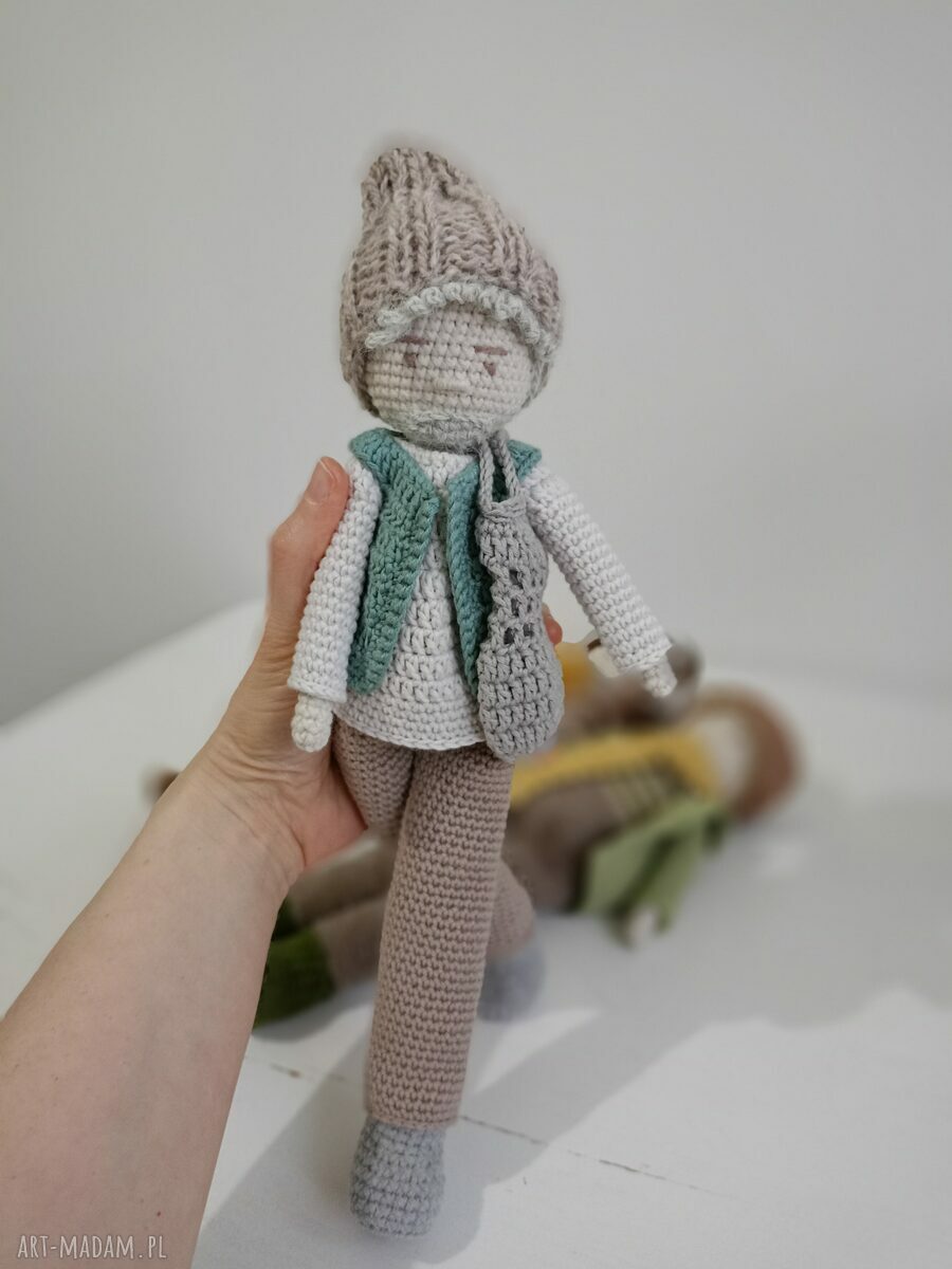 Zamówienie indywidualne: szydełkowa lalka handmade na prezent dla dziecka