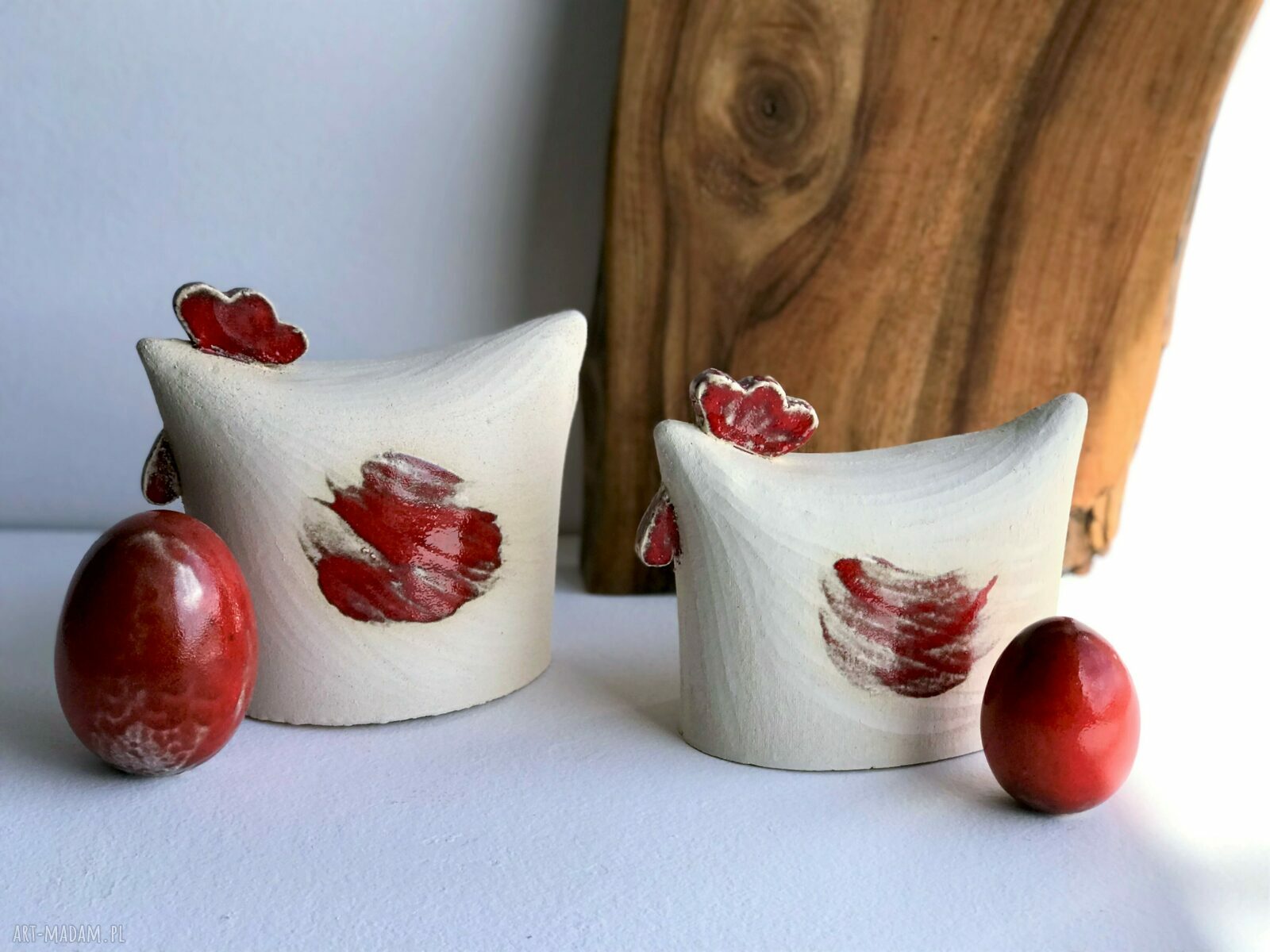 Zestaw 2 kur ceramicznych z jajkami - rękodzieło na Wielkanoc i wiosenne dekoracje