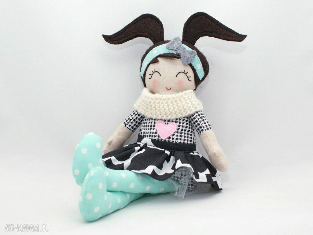Heidi - ręcznie szyta lalka Scandi 43 cm dla dziewczynki (zamówienie specjalne)