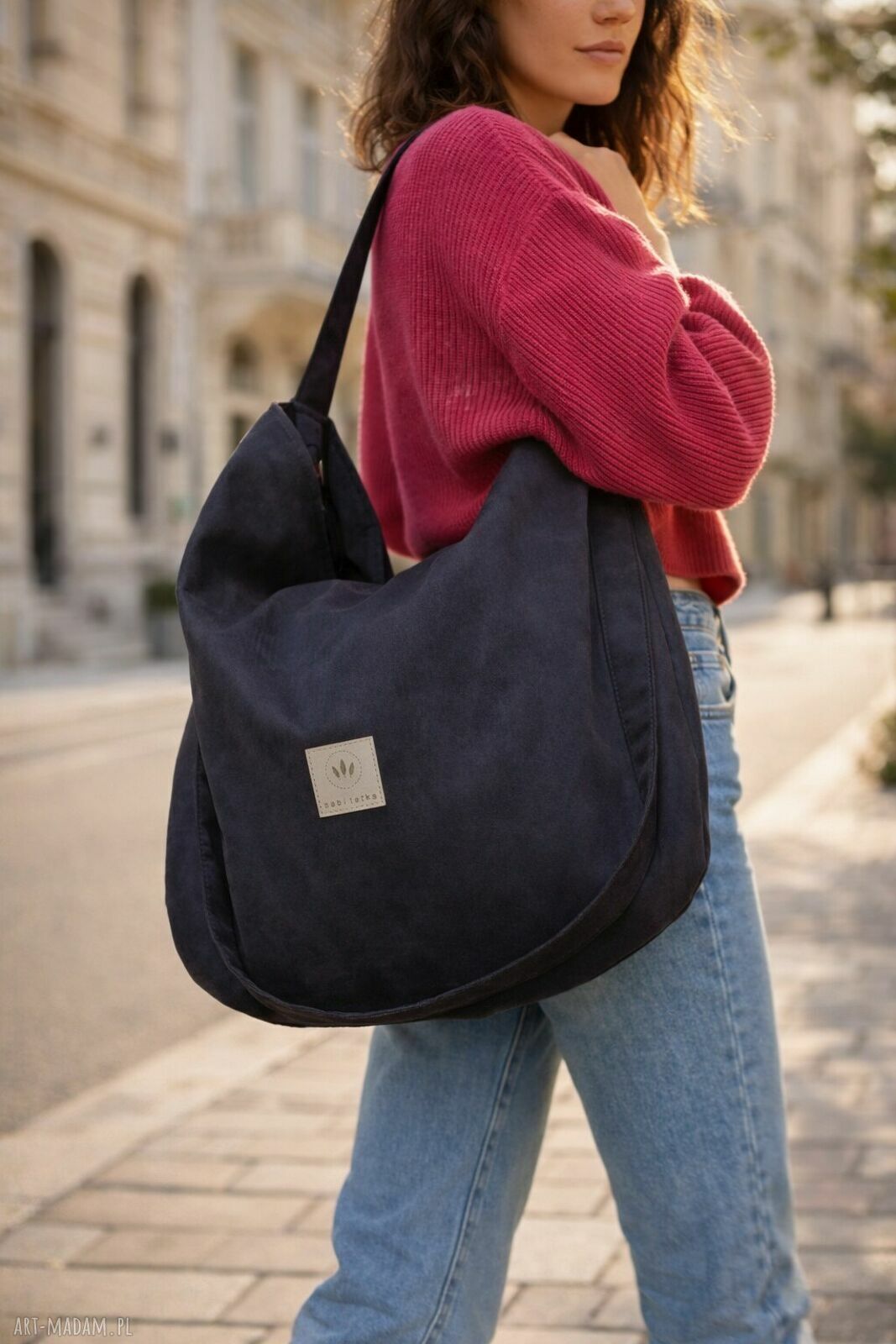 Czarna zamszowa duża torba worek na ramię - klasyczny handmade