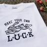 ręczne wykonanie koszulki t shirt bawełniany z haftem luck