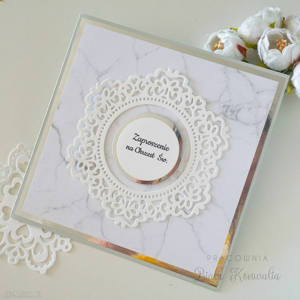 W Ozdobnej Formie Przygotuj Zaproszenie Na Niedzielną Eucharystię zaproszenie na chrzest marmurek - Hand Made - biala