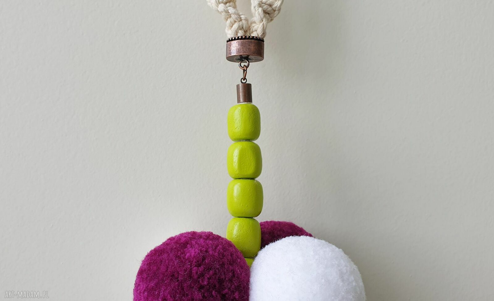 Kolorowa zawieszka na klamkę z pomponów - handmade