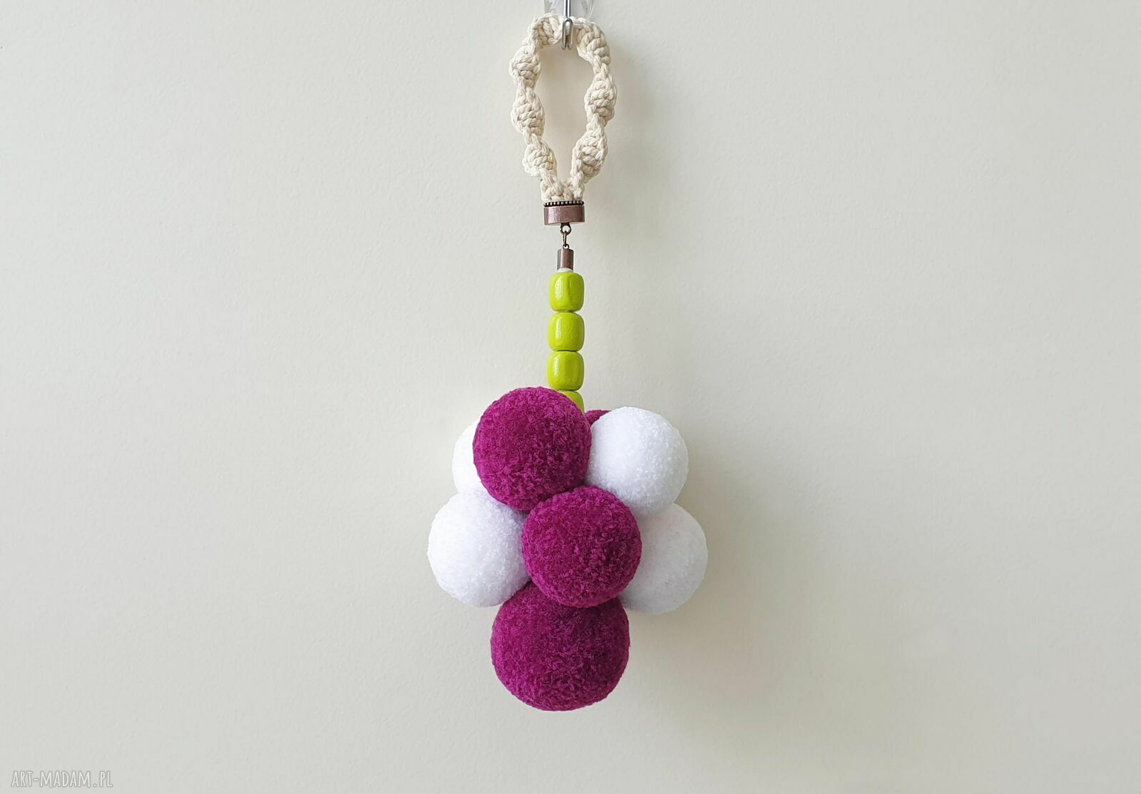 Kolorowa zawieszka na klamkę z pomponów - handmade