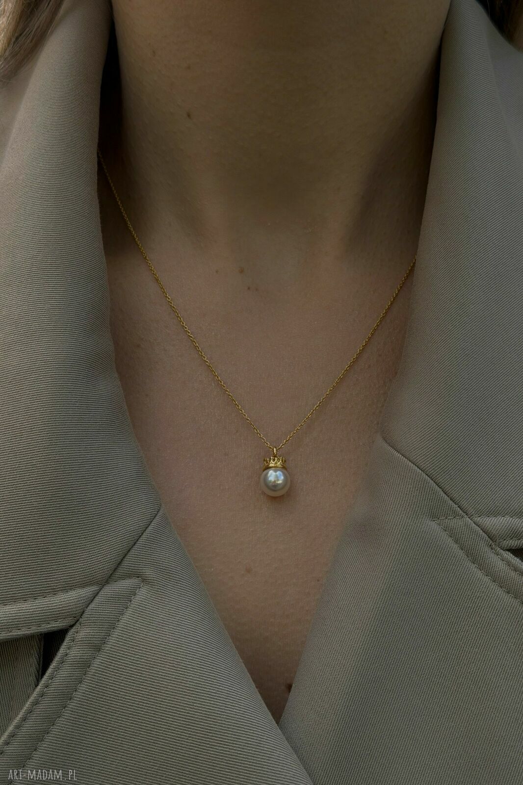 naszyjniki: Złoty naszyjnik z perłą w koronie Ręczne wykonanie