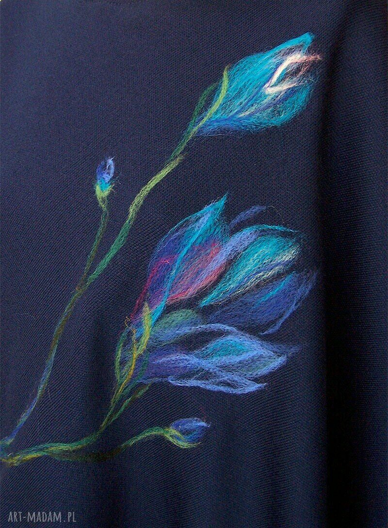 Poncho zdobione wełną - kwiaty blue