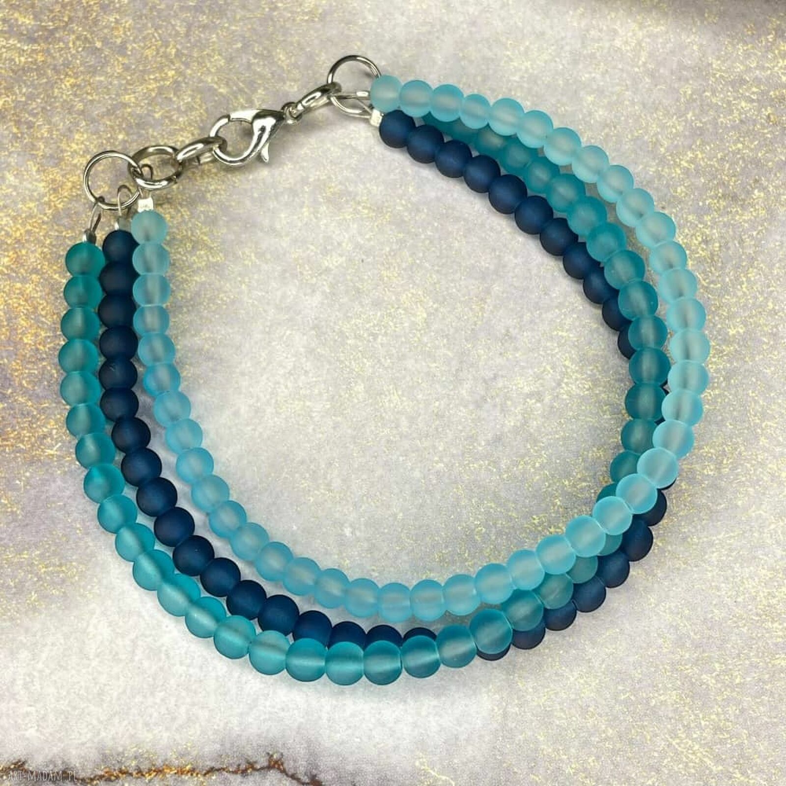 Bransoletka ze szklanych koralików w odcieniu laguny - trzy sznury (handmade)