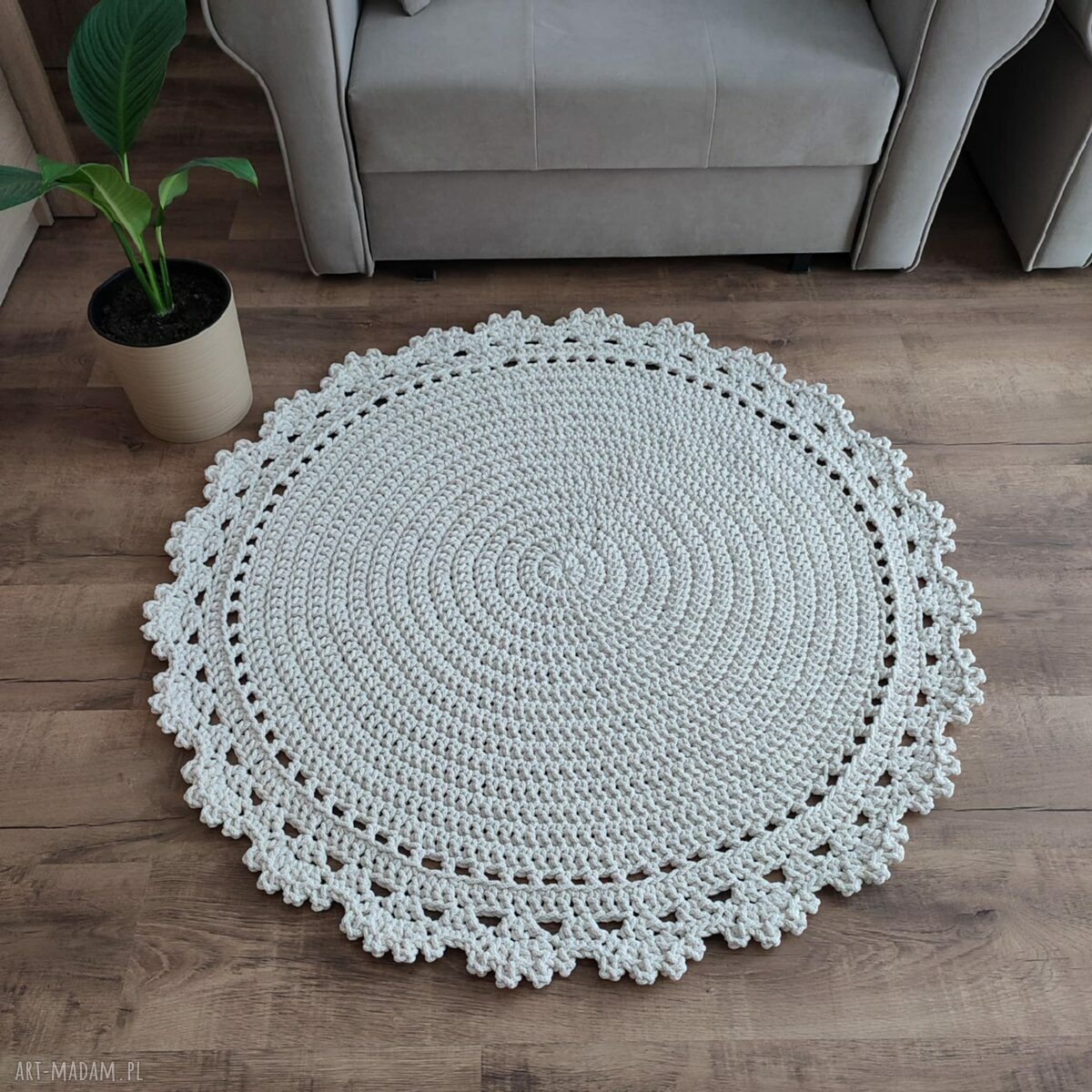 Dywan ze sznurka szydełkowy 110 cm - okrągły ecru do salonu