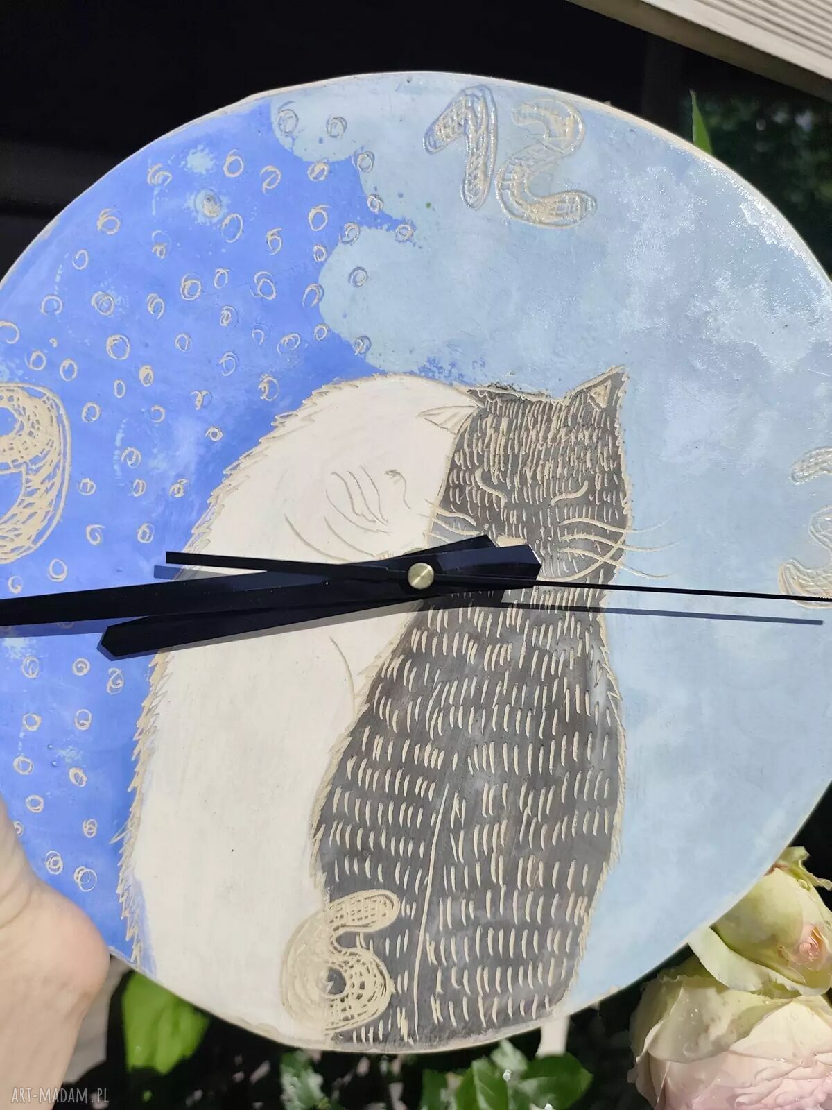 Ręcznie wykonany zegar ceramiczny z kotami