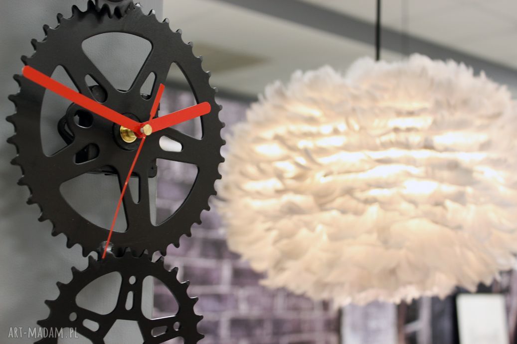 Ręcznie robiony zegar ścienny SAW - industrialny loft