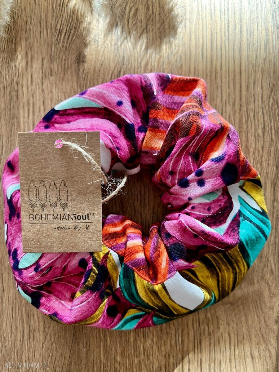 Scrunchie zero waste Tropical Mood - ręcznie robiona gumka do włosów, która mocno trzyma