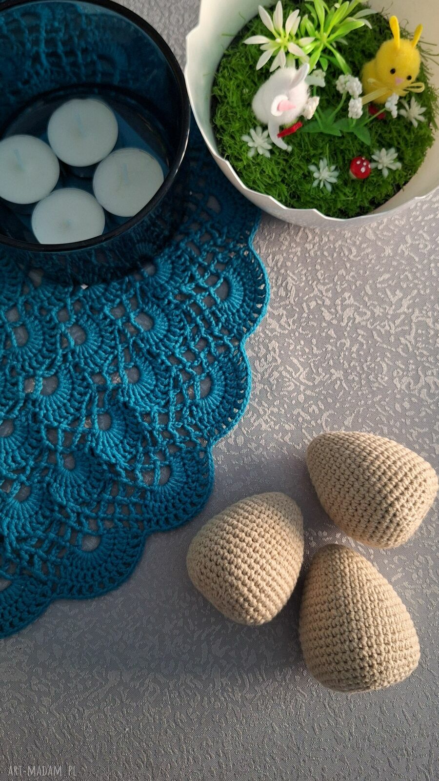 Zestaw 3 beżowych pisanek handmade na szydełku (ok. 7-8 cm)