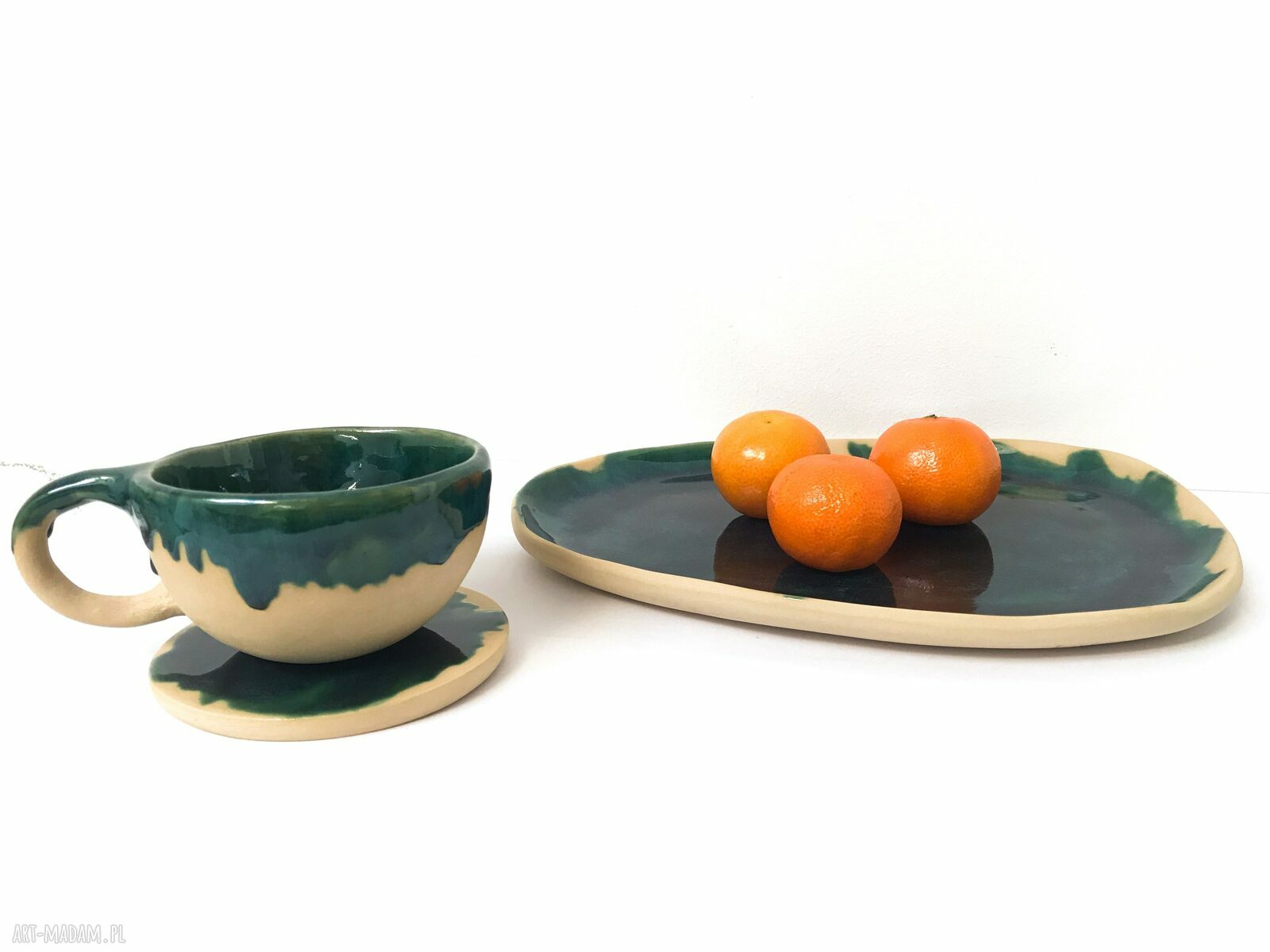 Zestaw ceramiczny dla singla - filiżanka, spodek i talerz