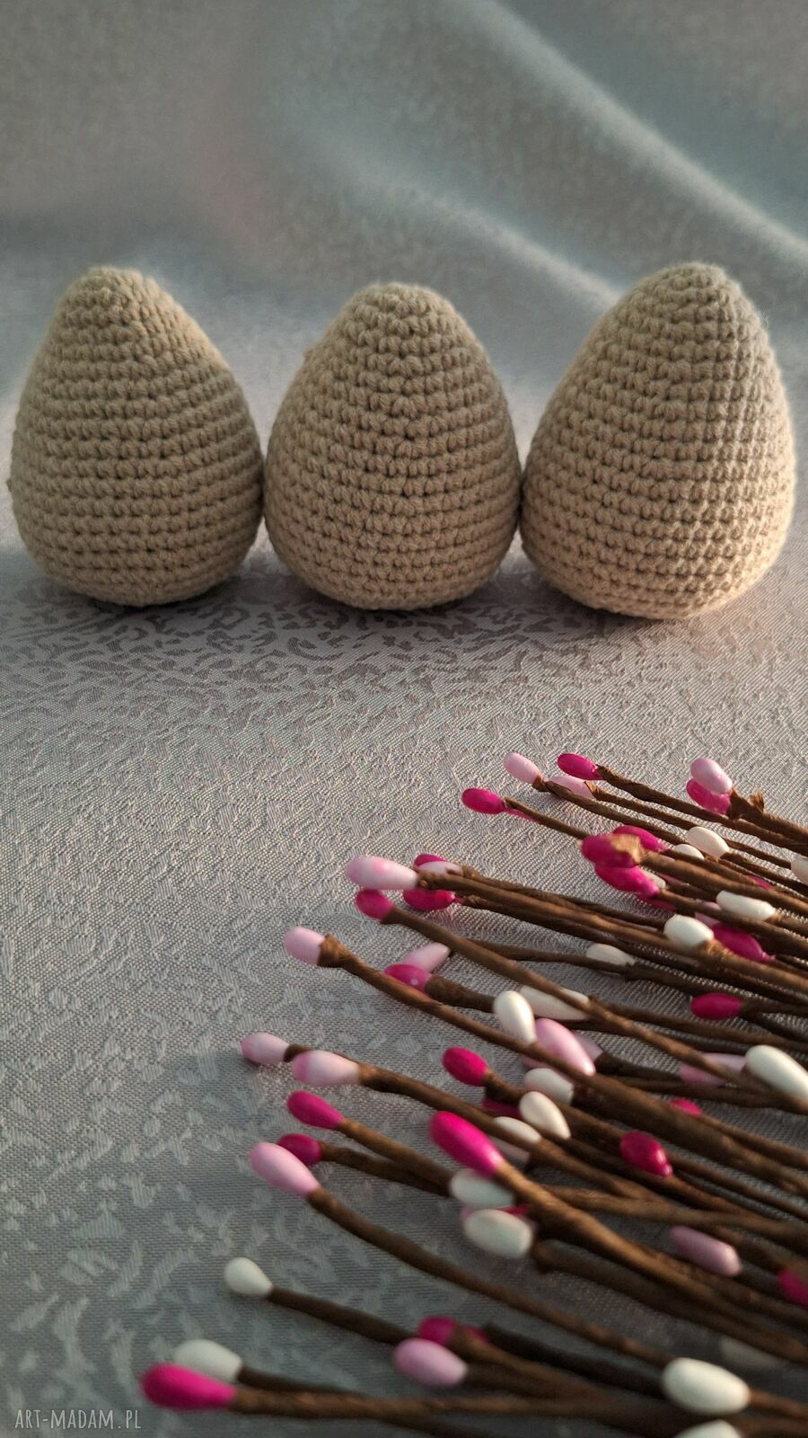 Zestaw 3 beżowych pisanek handmade na szydełku (ok. 7-8 cm)