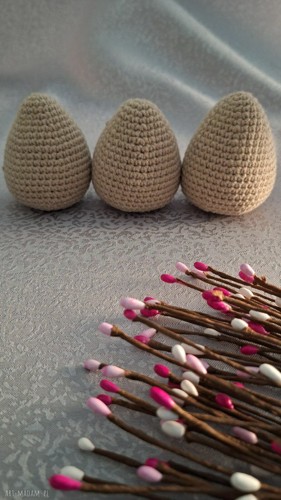 Zestaw 3 beżowych pisanek handmade na szydełku (ok. 7-8 cm)