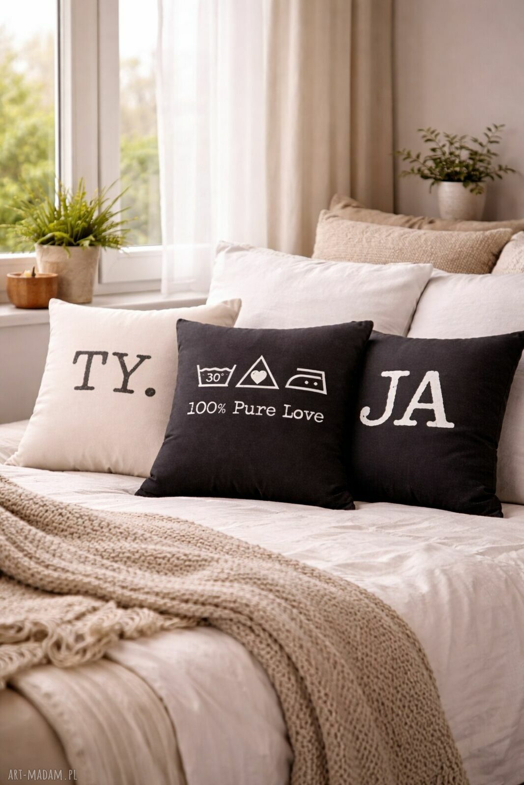 Zestaw 3 poszewek „TY / JA / 100% Pure Love” 40x40 - poduszki dla pary