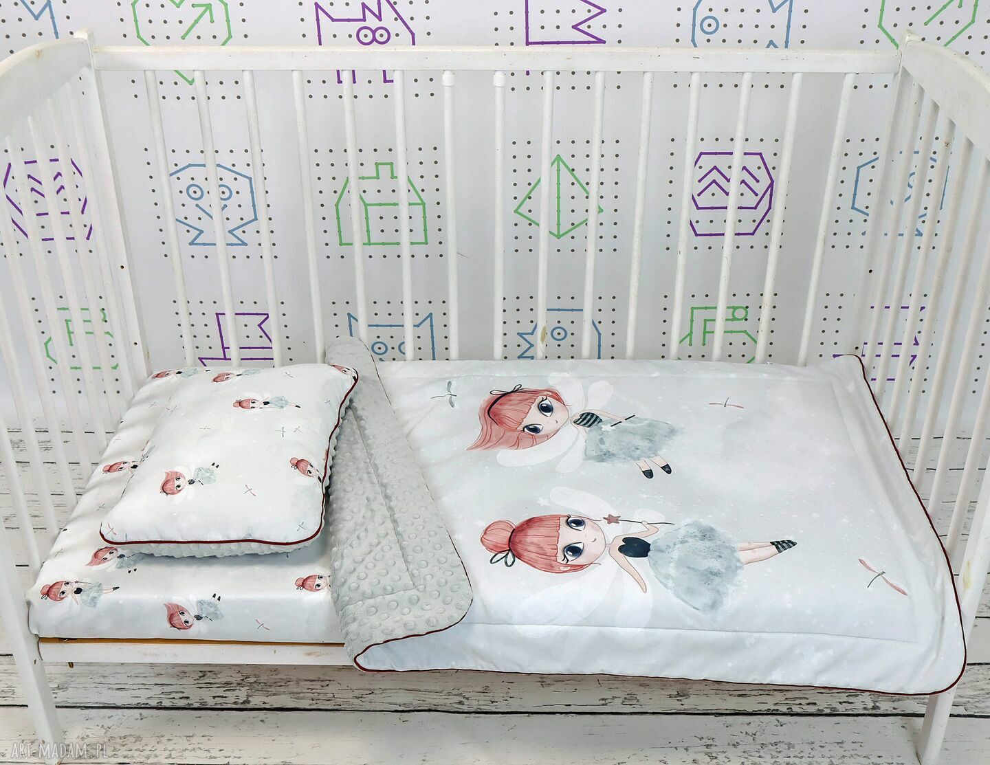 Zestaw do łóżeczka 120x60 - kocyk 75x100 i płaska poduszka 30x45 Wróżki Szare