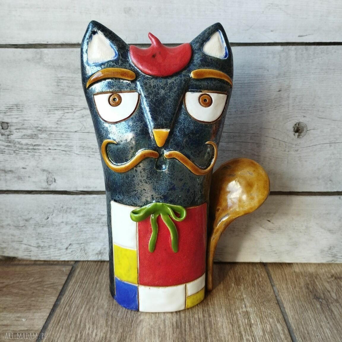Zestaw barwnych kotów w stylu Mondriana i hortensji - ceramika handmade