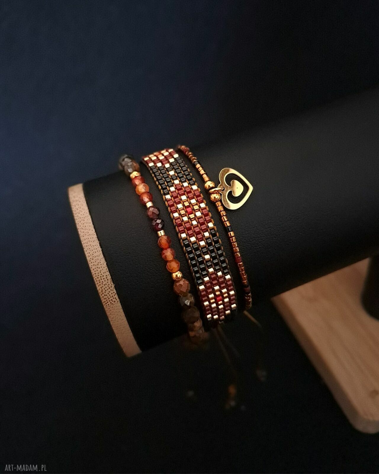 Zestaw bransoletek „Crimson Aura” - Tygrysie oko, Karneol i Granat