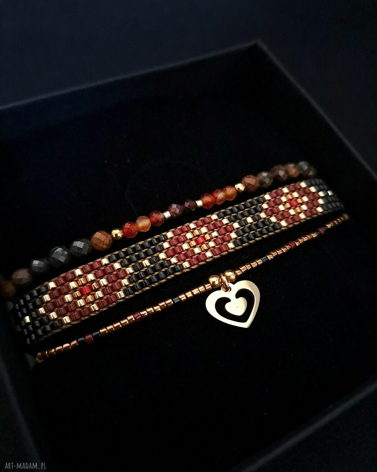 Zestaw bransoletek „Crimson Aura” - Tygrysie oko, Karneol i Granat