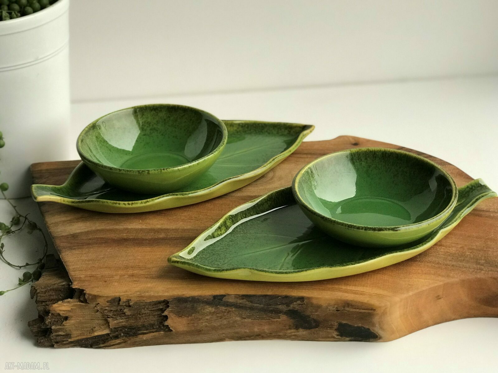Zestaw ceramiczny dla dwojga - 2 talerze liść plus 2 miseczki