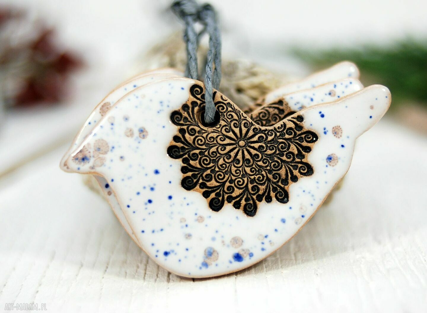 Zestaw ceramicznych ptaszków na choinkę - ręcznie malowane ozdoby (3 szt.)