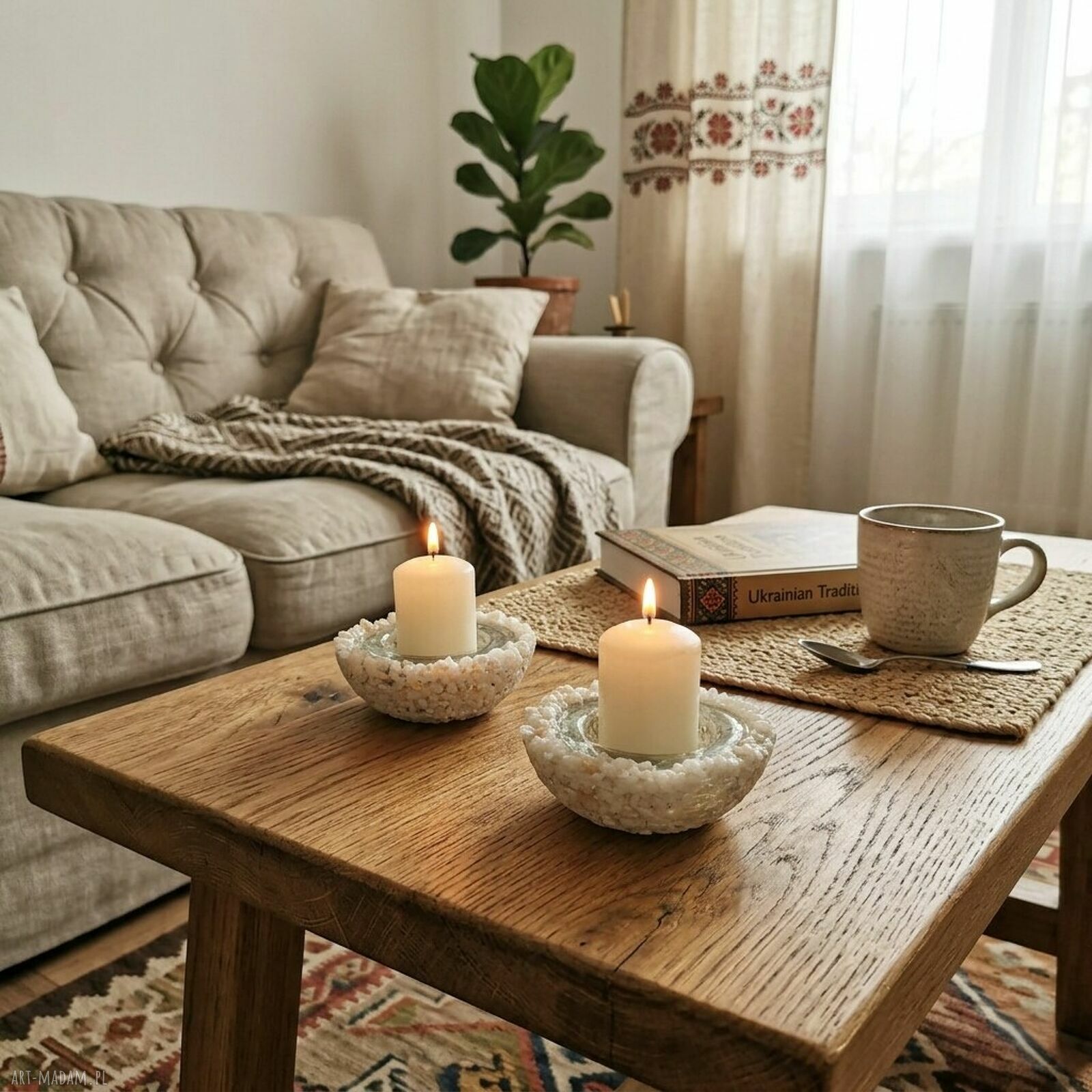 Zestaw dekoracyjnych świeczników z kamieniami - Elegant Epoxy
